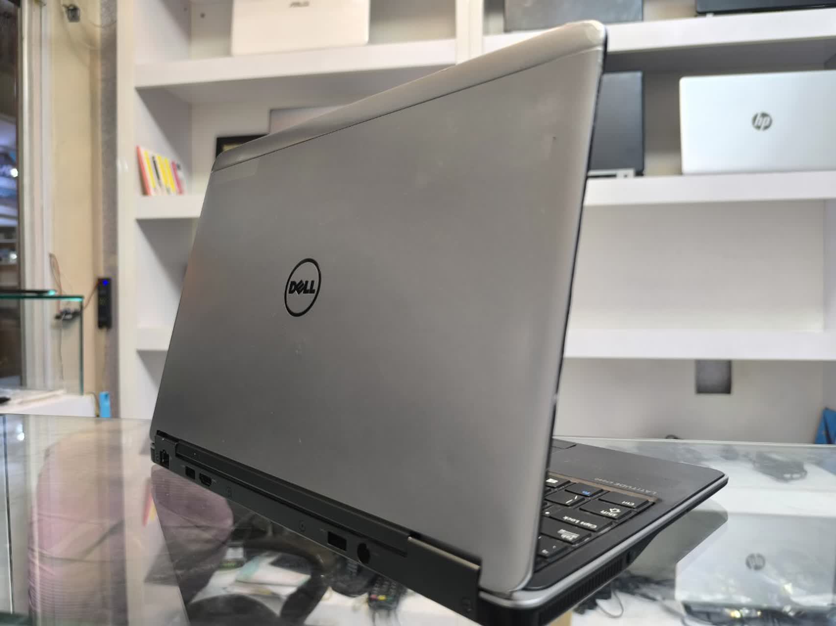 4GB رم | Dell Latitude 7240 | Intel Core i5 | 256GB SSD