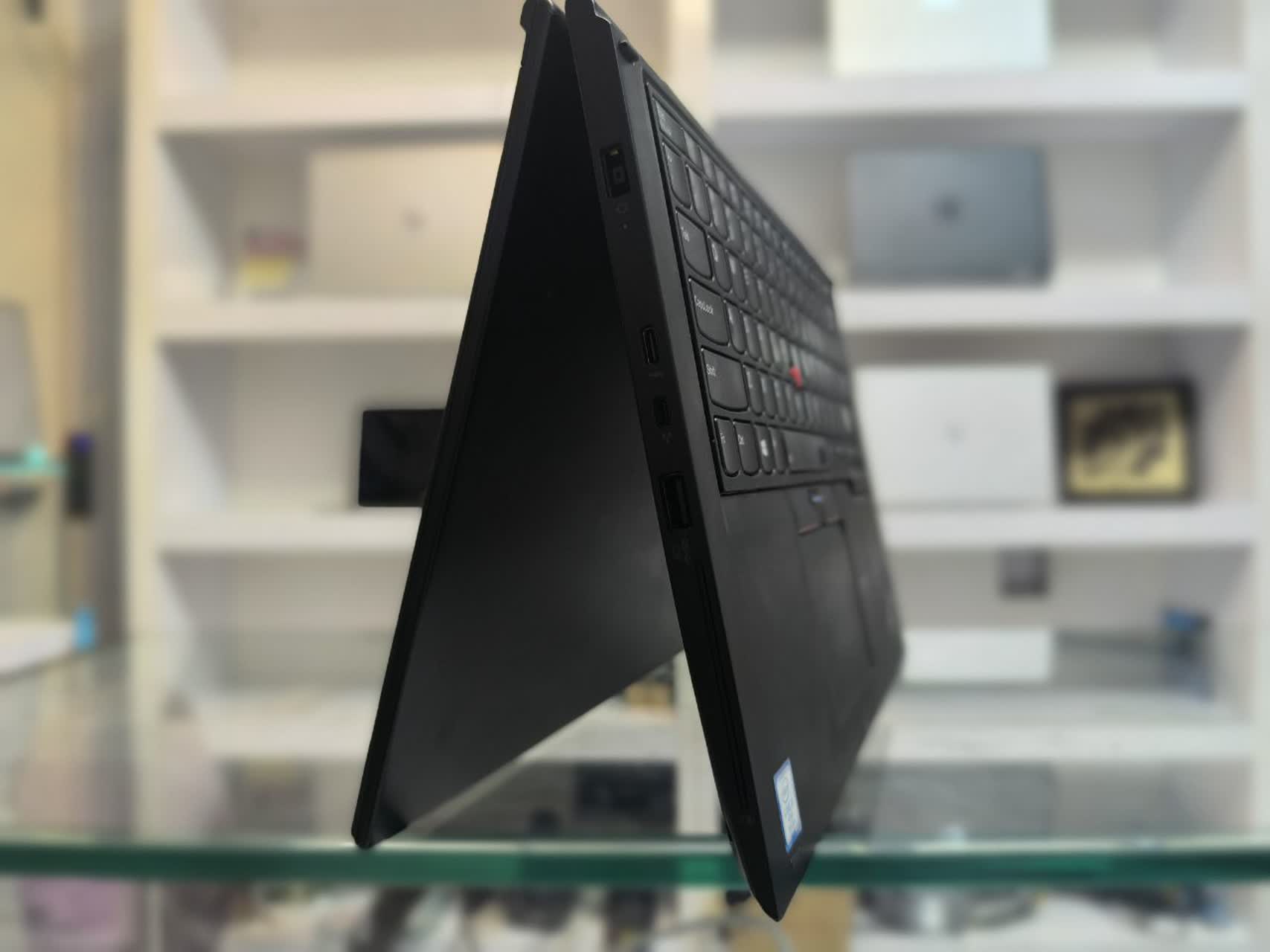 لپتاپ چرخشی Lenovo Yoga 370 | طراحی 360 درجه + صفحه لمسی حرفه‌ای